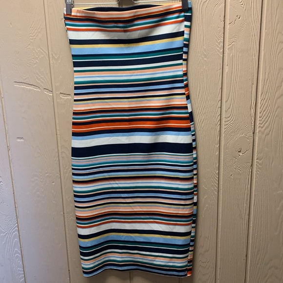 Derek Heart Dress - Picture 6 of 10